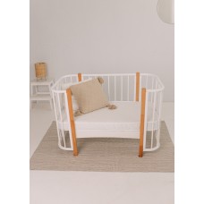 Кроватка для новорожденных КАРАМЕЛЬ белая с буковыми ножками + комплект матрасов 